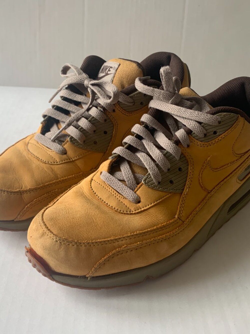 Mens Nike Air Max 90 Winter Premium Wheat Mens Shoes 683282-700 READ Sz 9.5